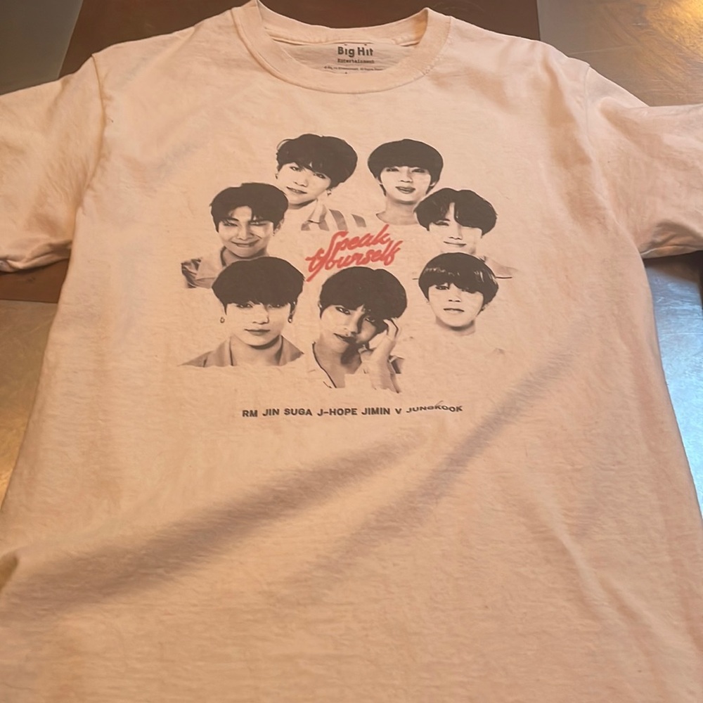 BTS Big Hit official World Tour concert tshirt